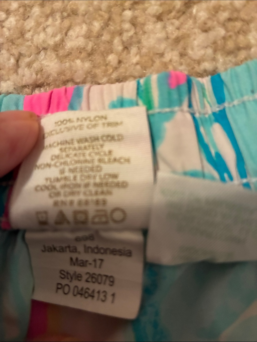 Lilly Pulitzer Luxletic Run around short Beach and Bae S - Picture 7 of 7